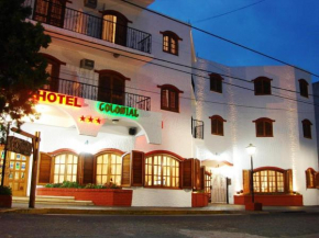  Hotel Colonial  Сан-Бернардо